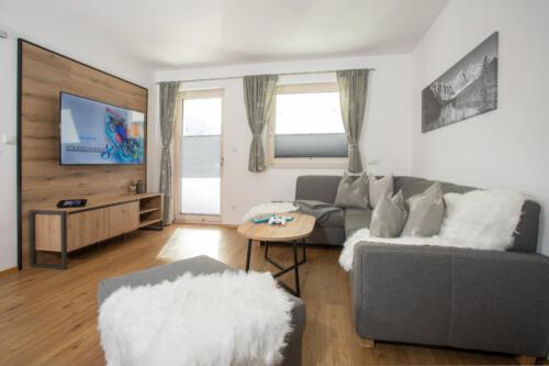 Firm21 FewoSchw.345-min