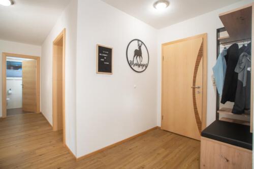 Firm21 FewoSchw.573-min